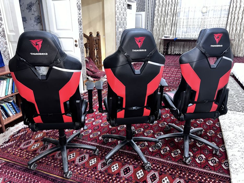 Игровой компьютер сотилади кресло билан полный комплект