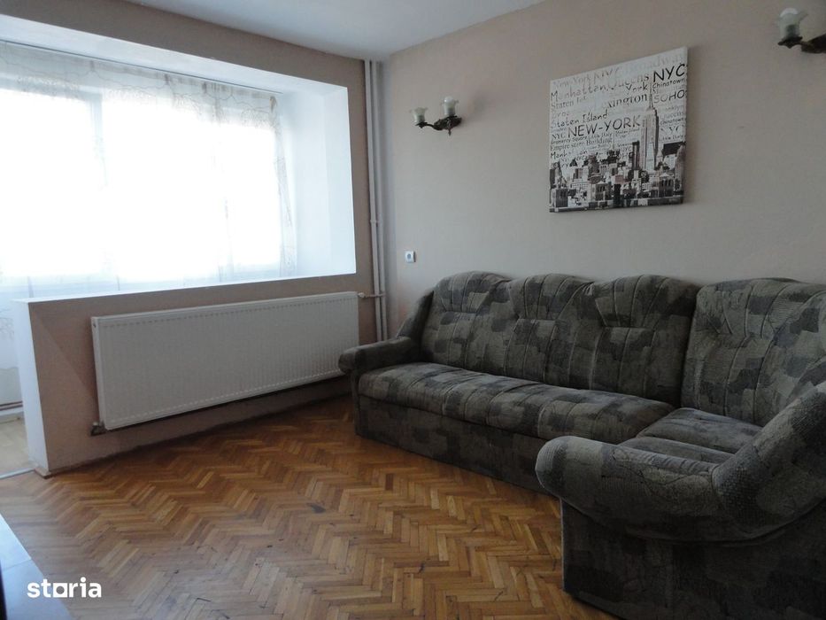 Apartament 2 camere decomandat, etaj intermediar, zona Romanilor — fotografia 3