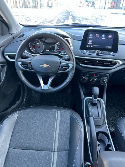 TRACKER 2 Avtomat Full 2022Yil Avto Kredit BANK orqali Oz nomingizga