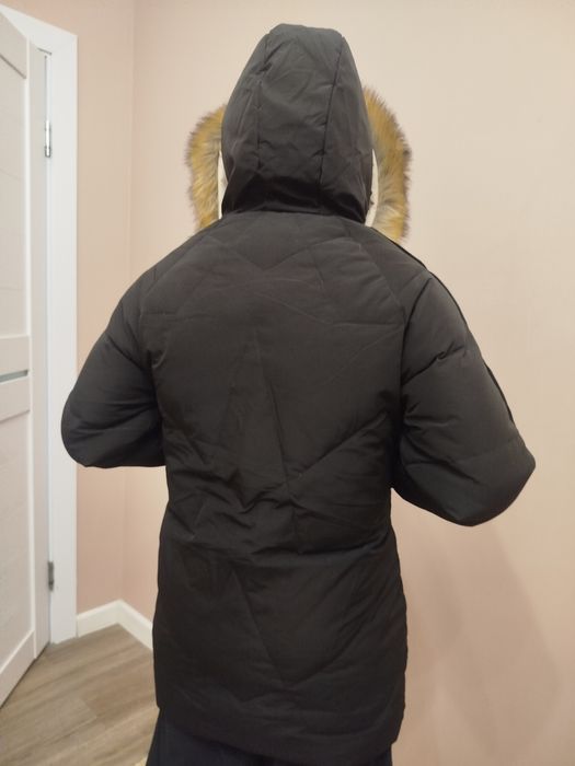 Куртка зимняя на девочку 9-10 лет