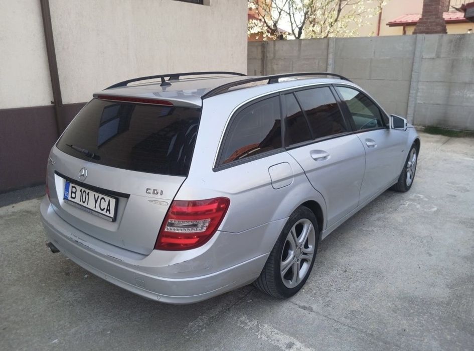 MERCEDES-BENZ C-Class 2011 — imagine 4