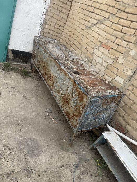 Столы металлические по 3 метра