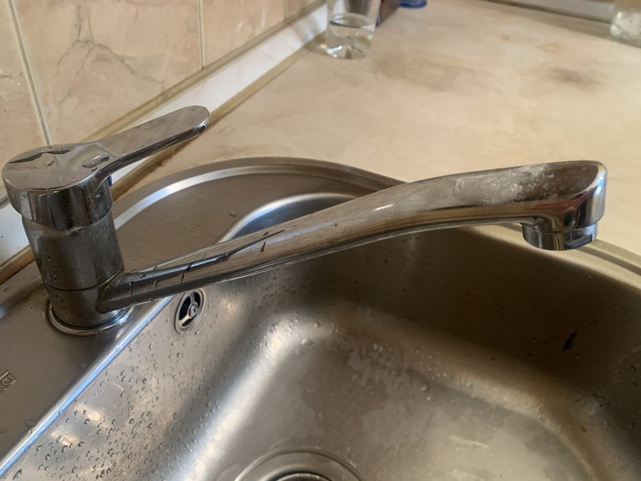 Продавам мивка ТЕКА и смесител ВИДИМА /кухня