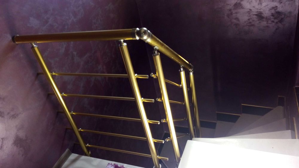 Алуминиеви парапети здрави като металните!