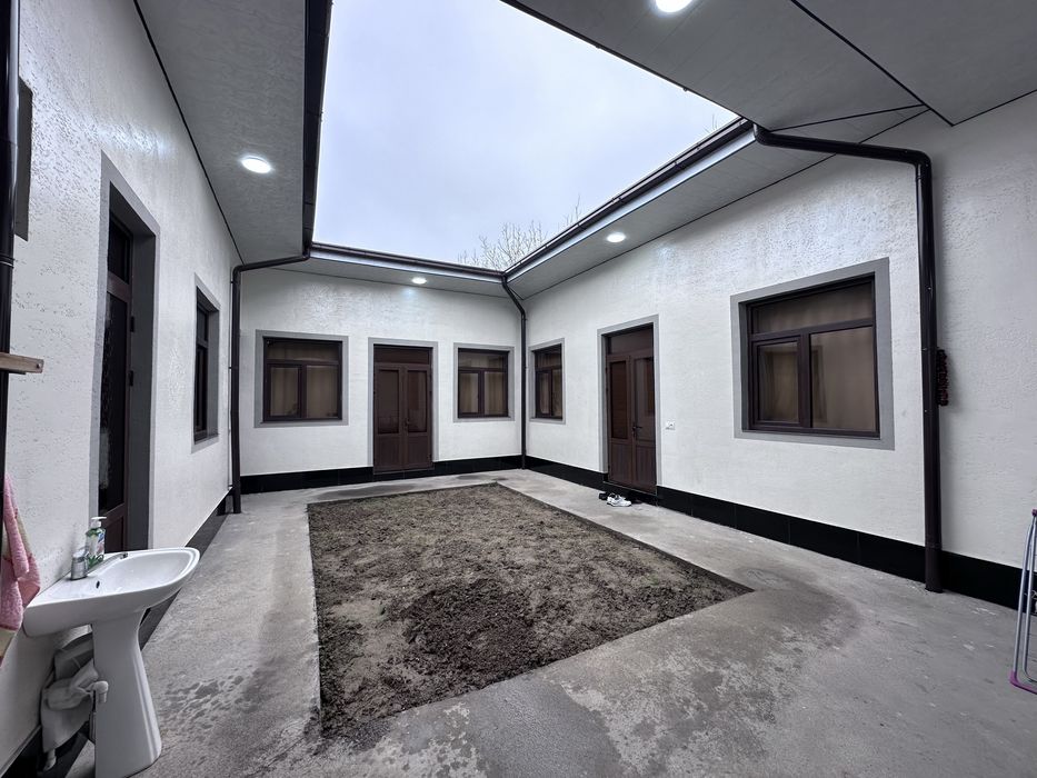 3 sotix 4 xona Ellik yillik