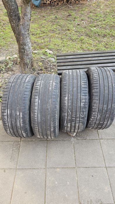 Гуми 245/40/19 Pirelli P zero