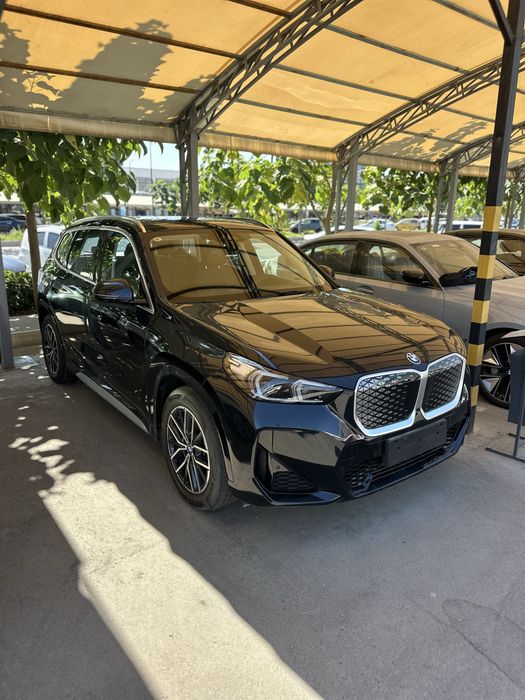 Bmw ix1 25l  2025