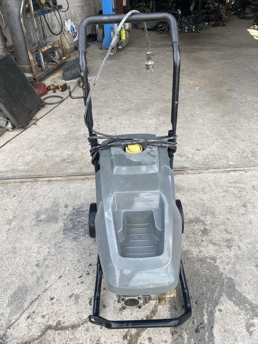 Karcher  Авто мойка