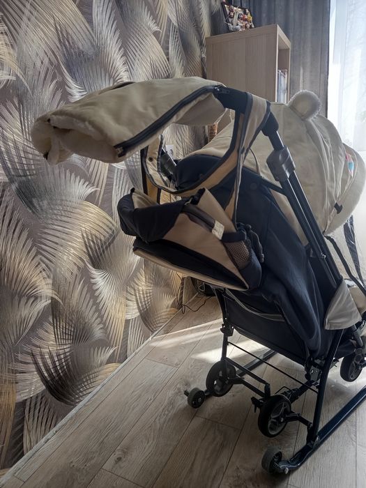 Продам санки- коляска