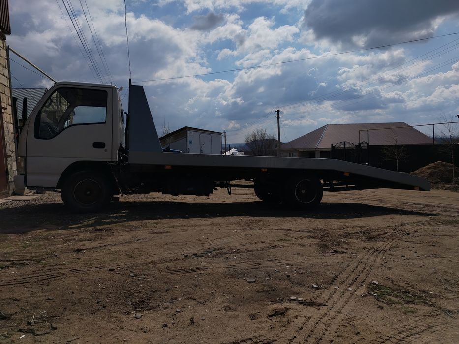 Эвакуатор продам