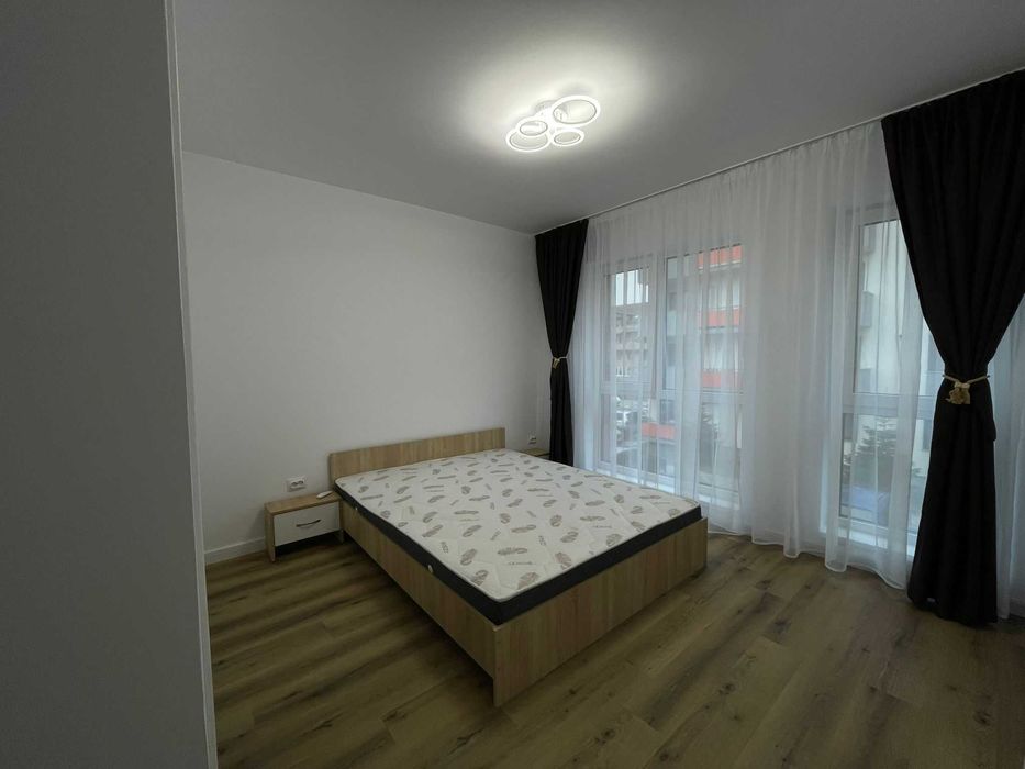 Inchiriez apartament Floresti