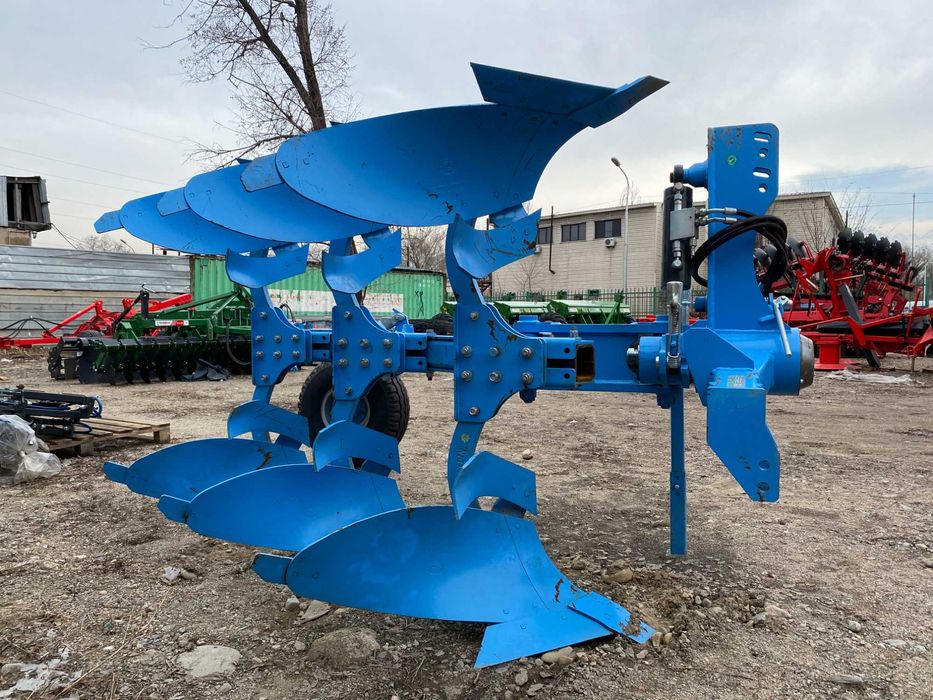 Оборотный плуг 3-х корпусный 16 дюймовый (Турция)