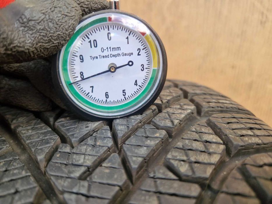2 Pirelli R19 225/45
Зимни гуми 
DOT2421