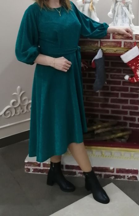 Продам платья на выход