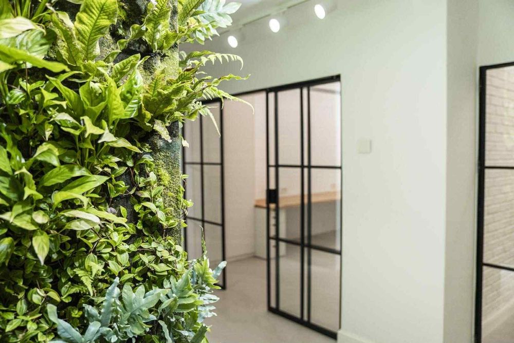 Дава се под наем Офис в София, Център - 150 кв.м за 1994.61 € - Снимка #3