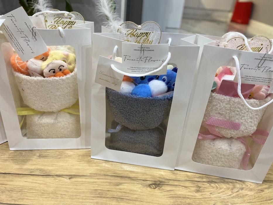 Букет из игрушек