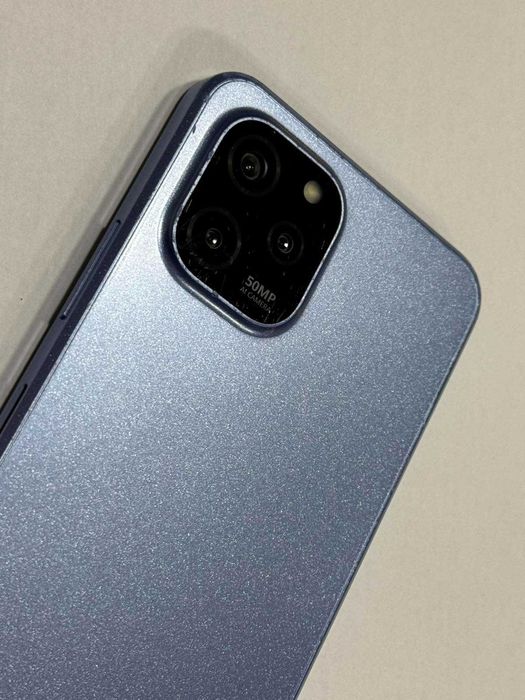 Huawei nova Y61 64GB 4GB RAM Dual / пукнат дисплей