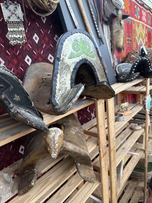 Антикварные седла