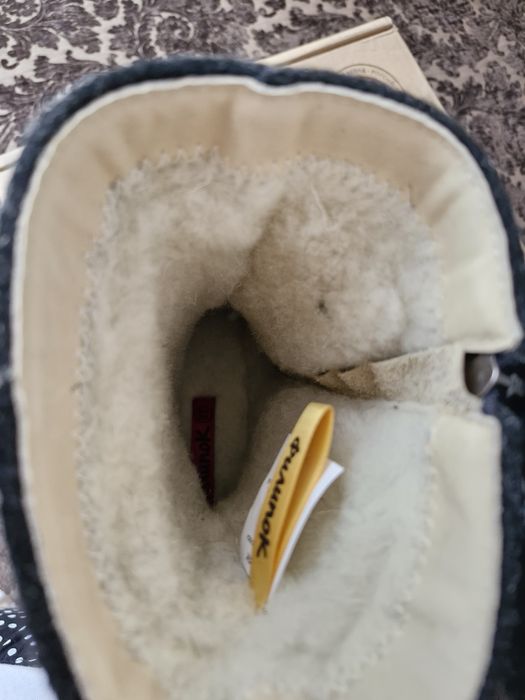 Продам валенки 37 размер