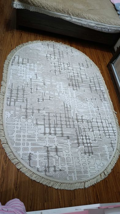 Продается ковер, размером 1,5х2,3