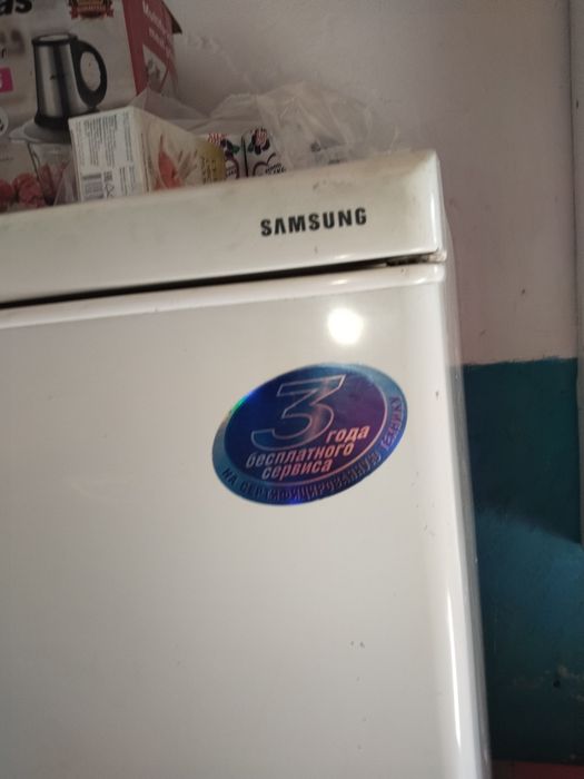 samsung холодильник продам срочно
