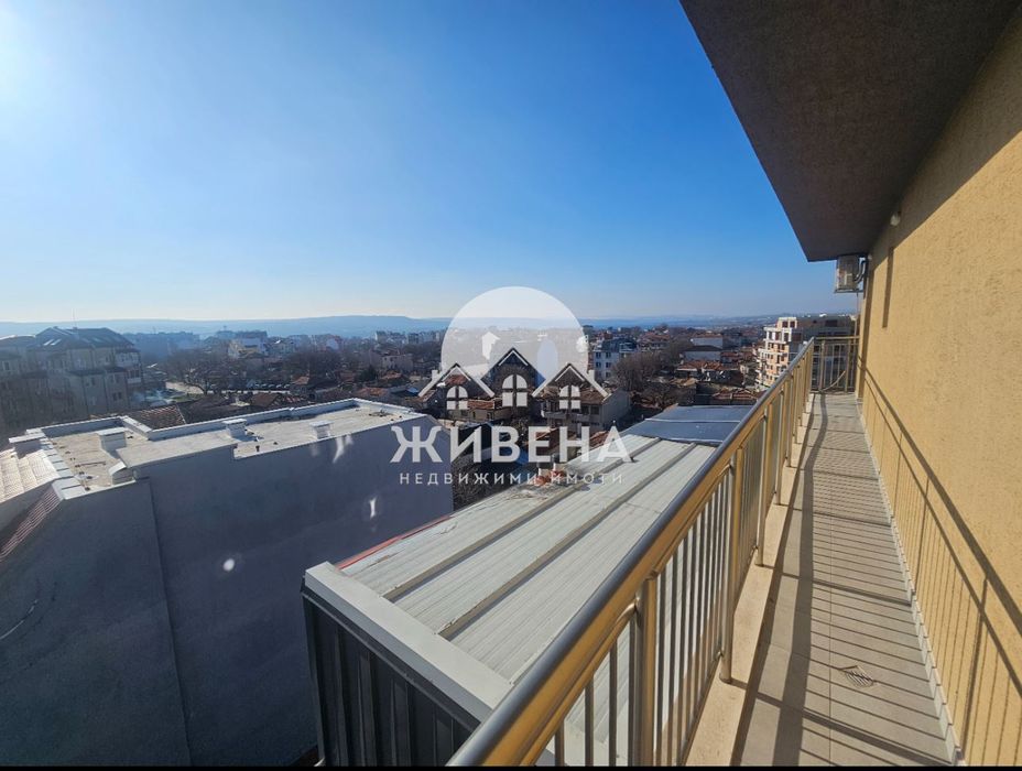 Продава мезонет, преустроен в 4 студиа, Гранд Мол Варна, обща площ 23