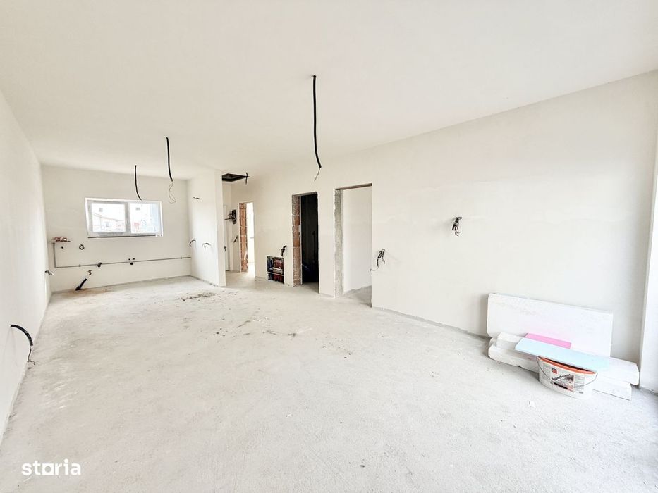 Duplex cu 3 camere cu toate utilitatile - drum asfaltat - Mosnita Noua