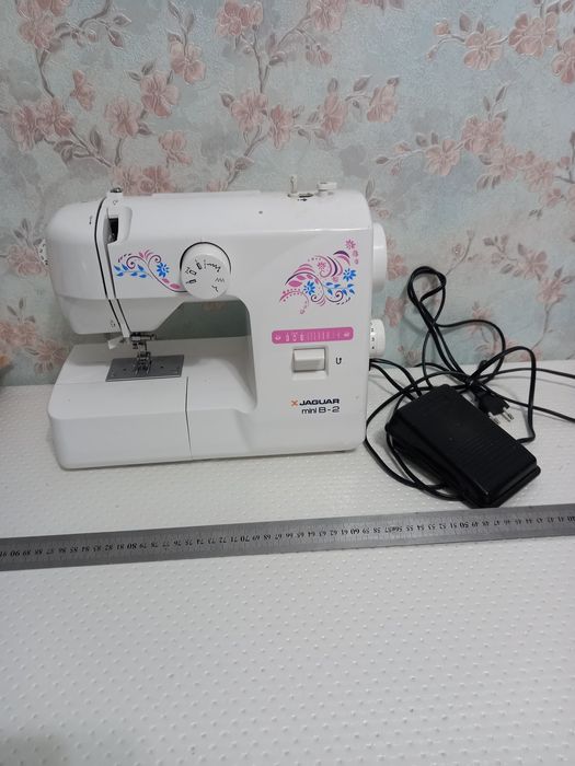 Продам швейный машинка