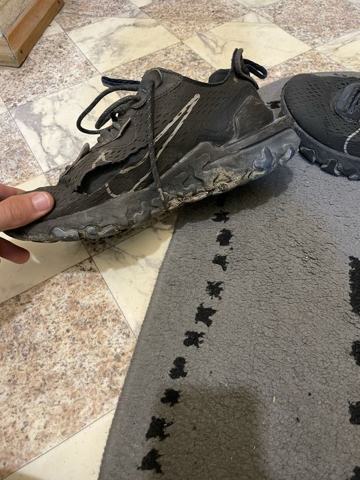 Nike обувки