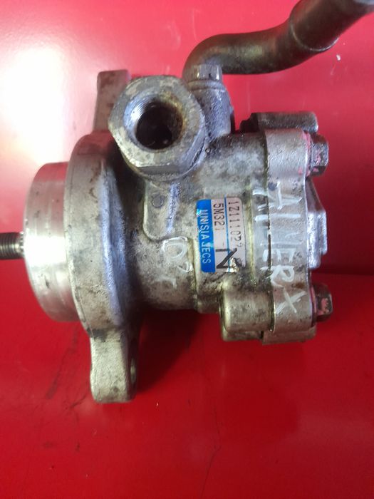 Хидравлична помпа Nissan Almera
