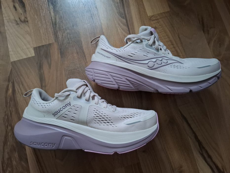 Saucony Gyide 18