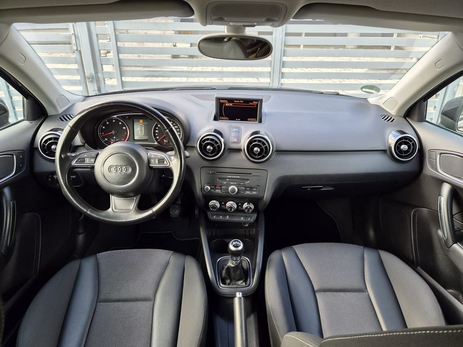 AUDI A1 2011 — imagine 5