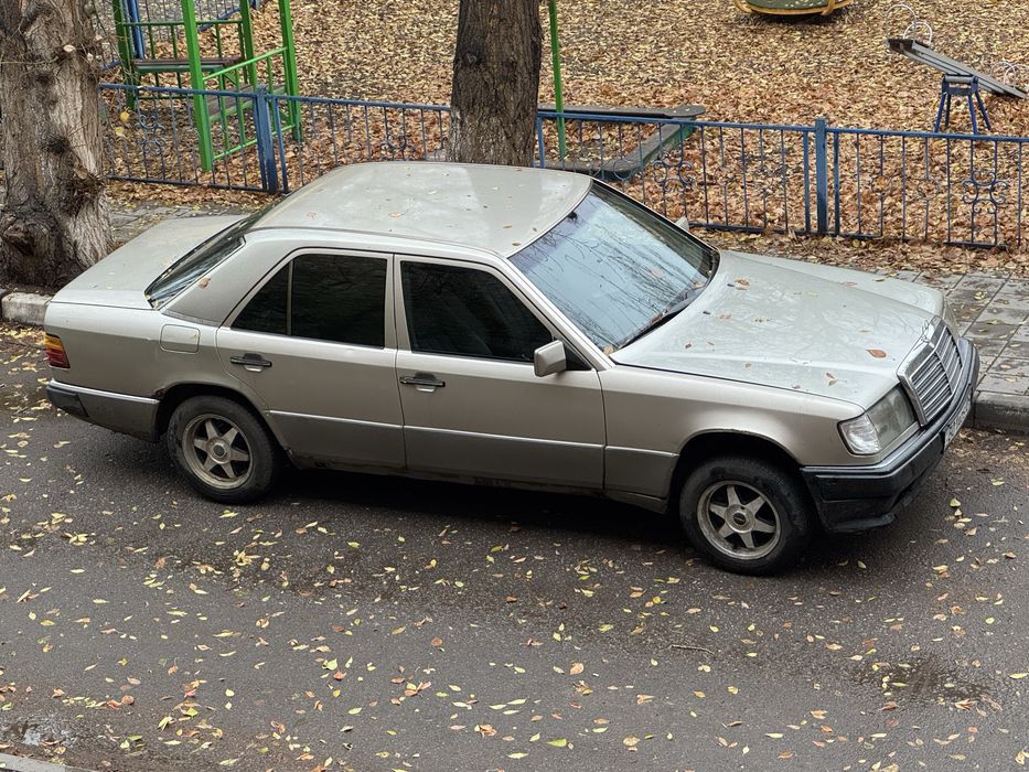 124 Мерс Е230 продаю