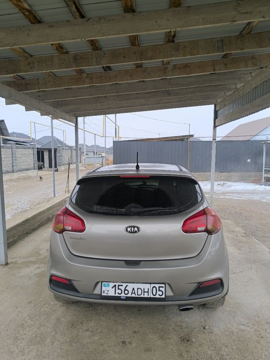 Продам Киа Сид 2013 механика