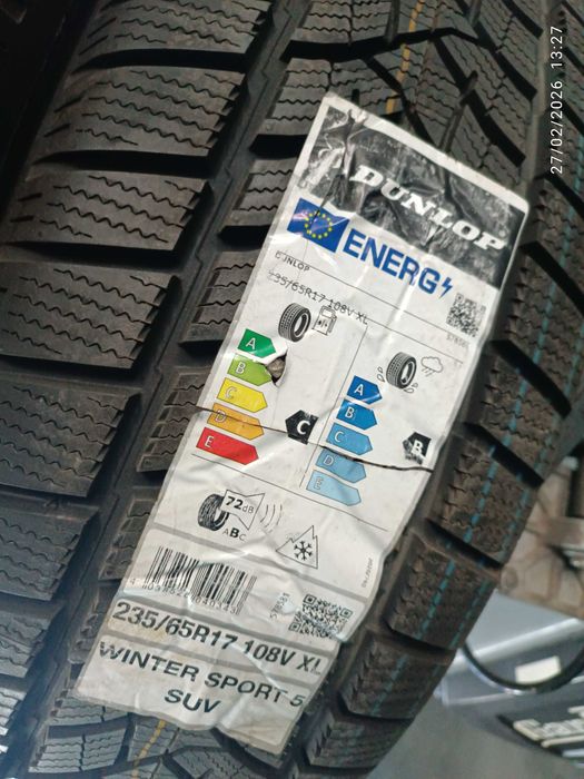 4бр.Зимни гуми 235/65/17 Dunlop