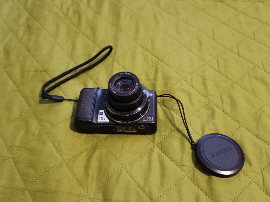 Camera foto digitala Sony Cyber-shot DSC-H20
