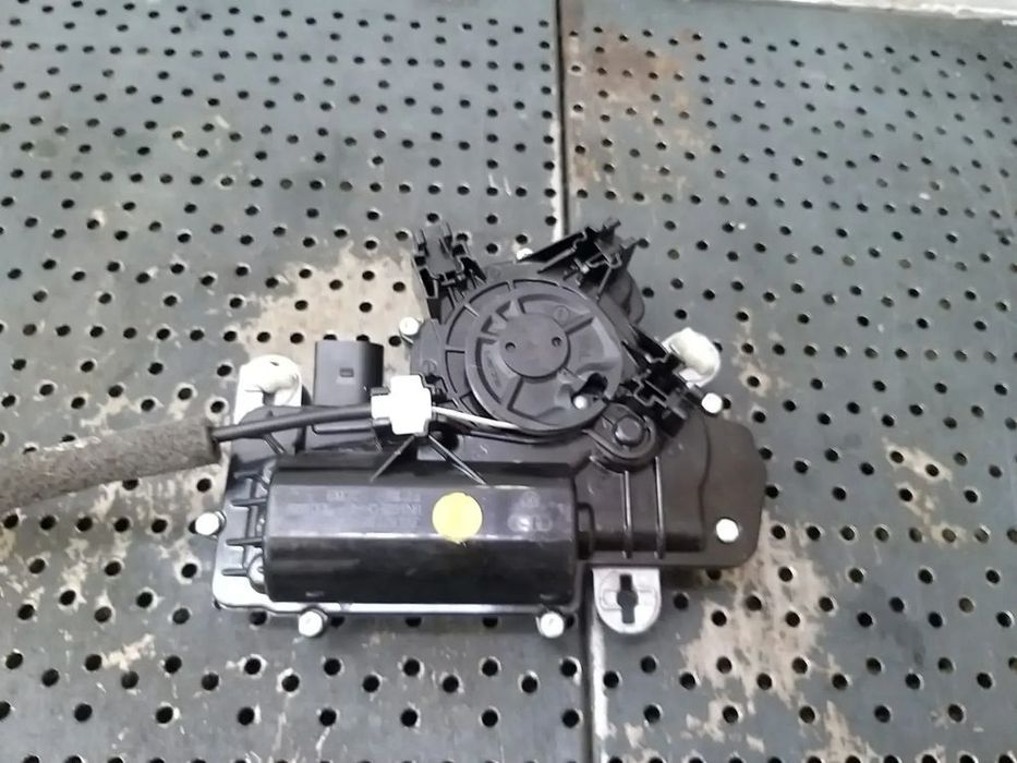 Motoras soft close haion audi a6 c8 4k 3v5827887c