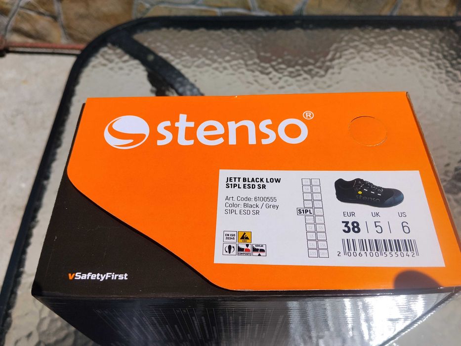 Работни обувки с метално  бомбе stenso