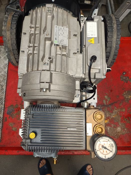 Професионална индустриална водоструйка IPC PW - C85 D2030P