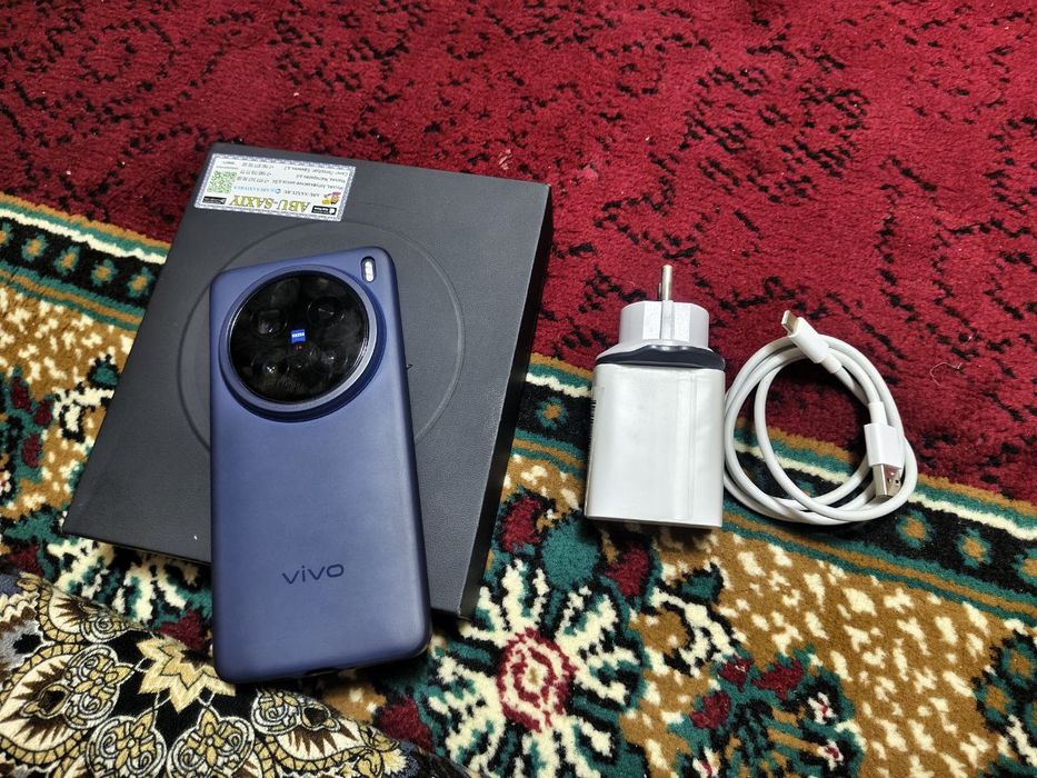 Vivo x200 pro супер флагман 16+16/1 Тб