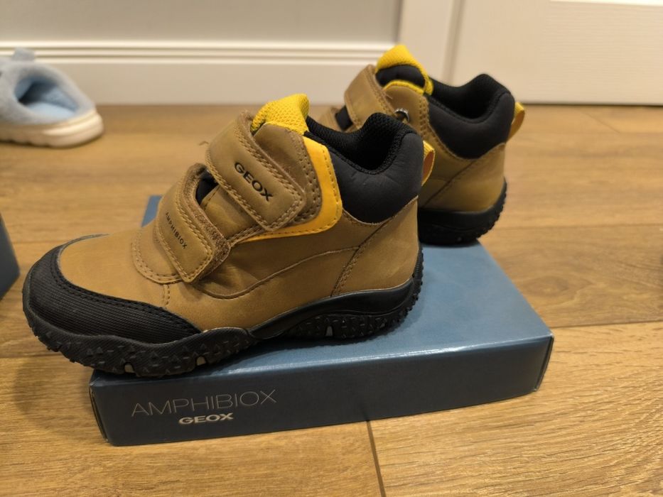 Детски боти Geox