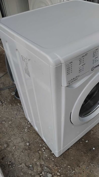 Indesit пералня