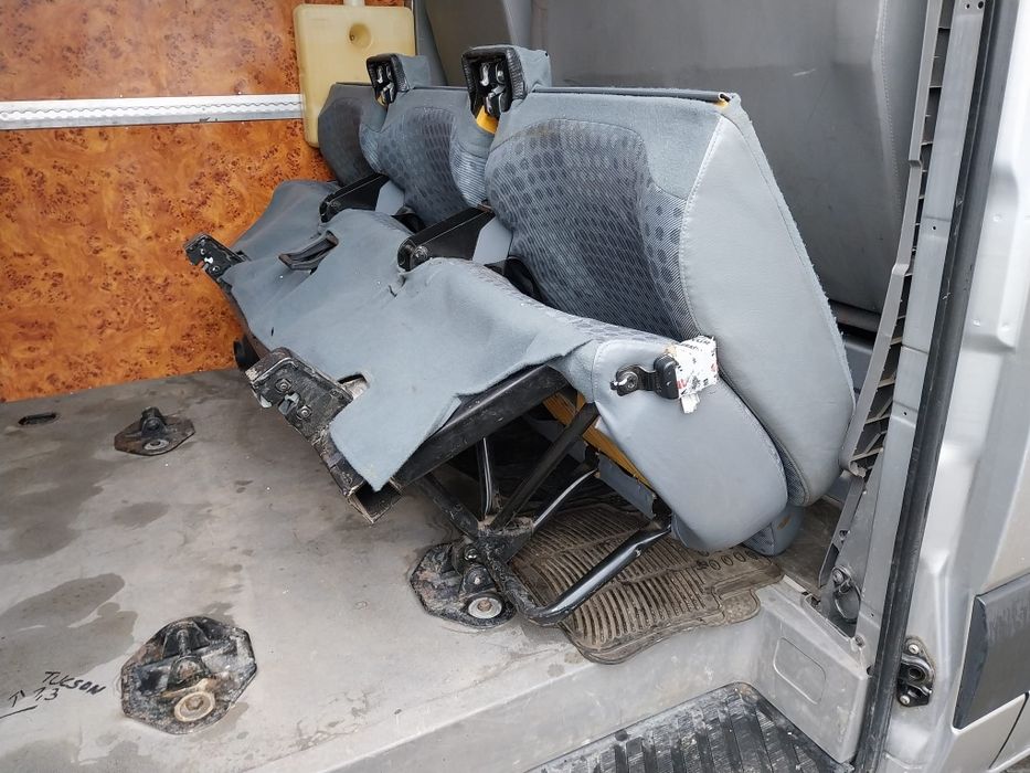 Bancheta auto rabatabila, cu centuri. Crafter, Sprinter, Ford, etc