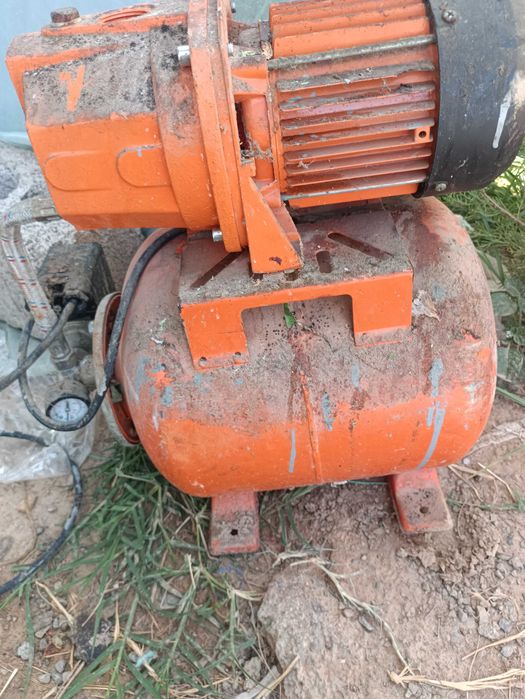 Насос вакумный бу