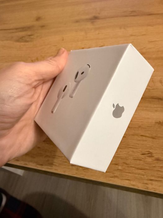 Casti Air pods 4 bluetooth noise cancellation