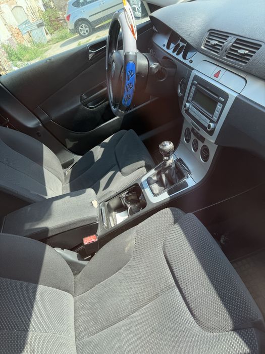 Vand passat b6, 2.0/ schimb cu ceva mai nou / sau duba 8-+1