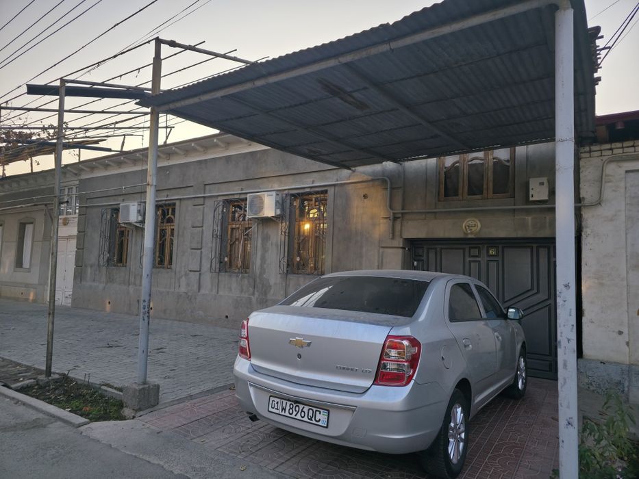 Учтепа тумани 4.5 сотихли хонадон