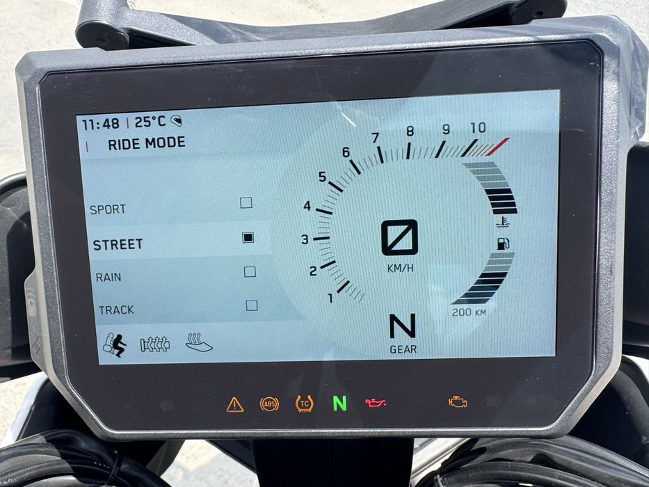 KTM SuperDuke 1290 GT 2019