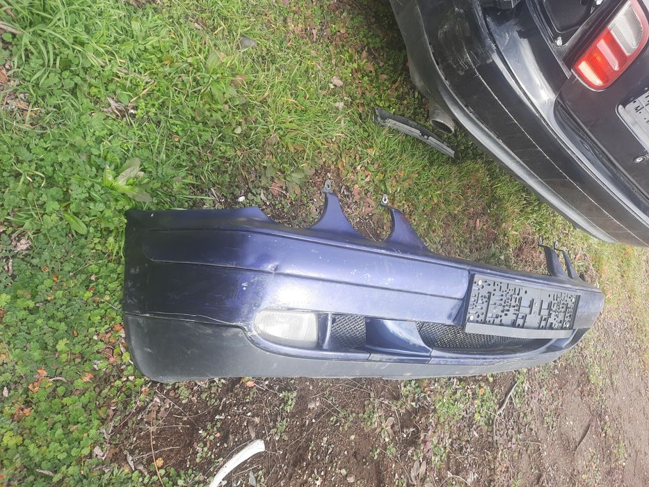 Предна броня w210 w208