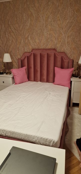 Pat tapitat premium roz 200x140